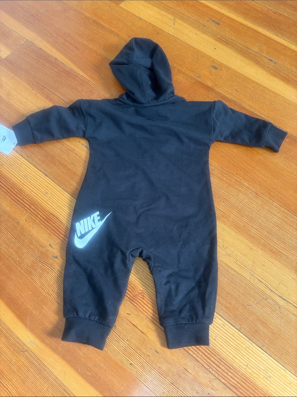 NWT Nike baby onesie 6M zipper hoodie - Picture 3 of 3
